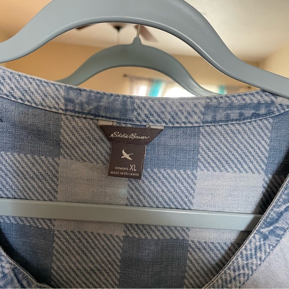 Eddie Bauer Women’s (XL) Blue/Lt. Blue Plaid Shirt - Picture 3 of 4